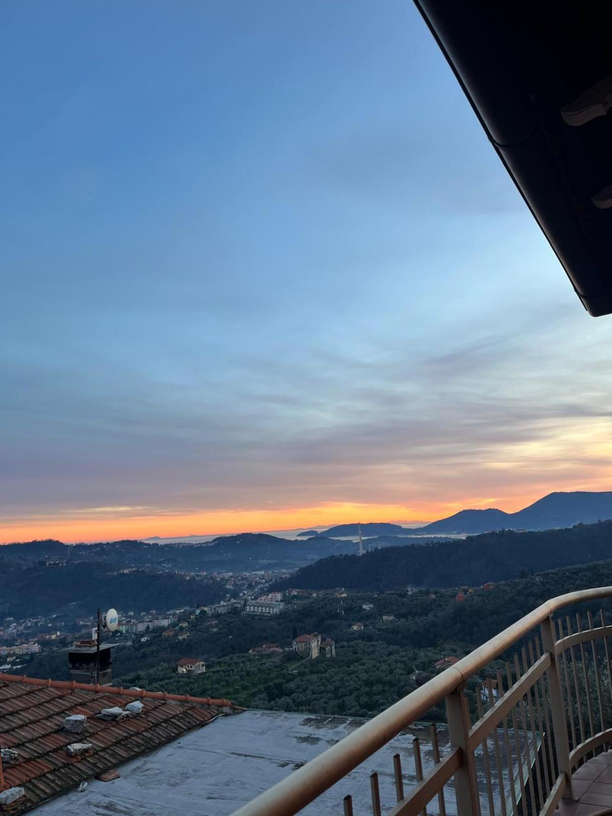 Appartamenti Montallegro Vezzano Ligure Exteriör bild