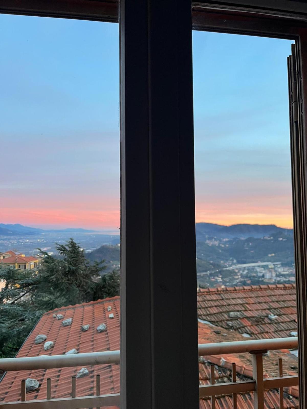 Appartamenti Montallegro Vezzano Ligure Exteriör bild